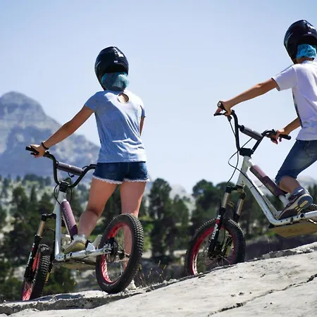Vue Sur Les Pistes La Pierre Saint Martin